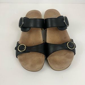 Dansko Women's Tan & Black Open Toe Leather Upper Ankle Strap Sandal Size 40